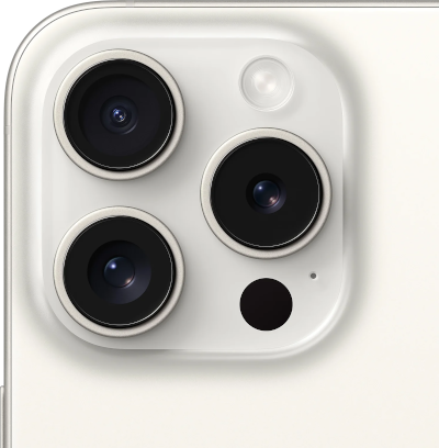 iPhone 15 White Titanium Camera View